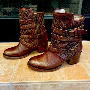 Freebird Boots by Steve Madden